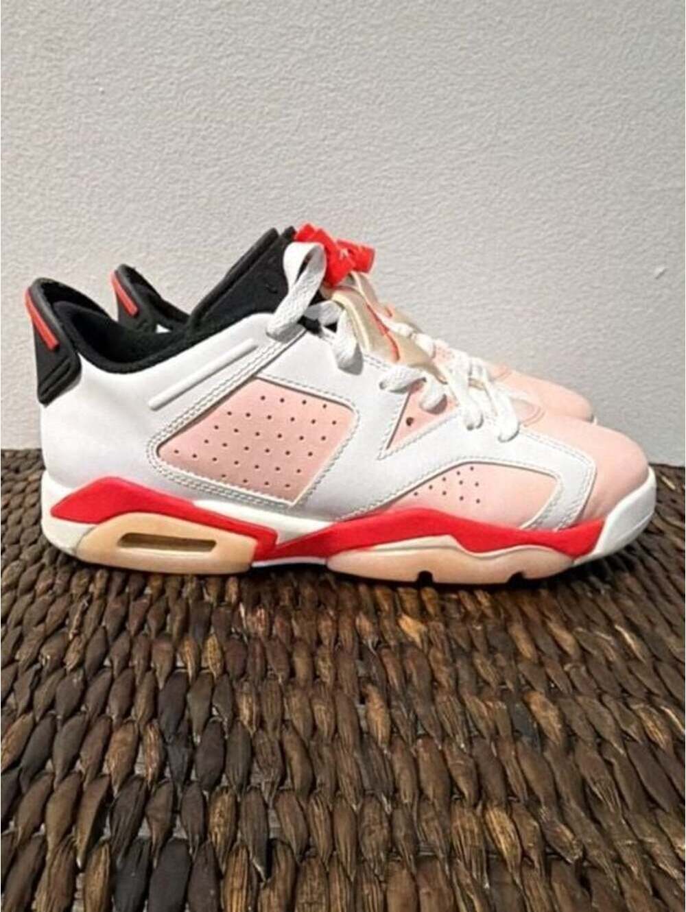 Nike Air Jordan 6 Retro Low GS 'Atmosphere' (Style 768878-102)